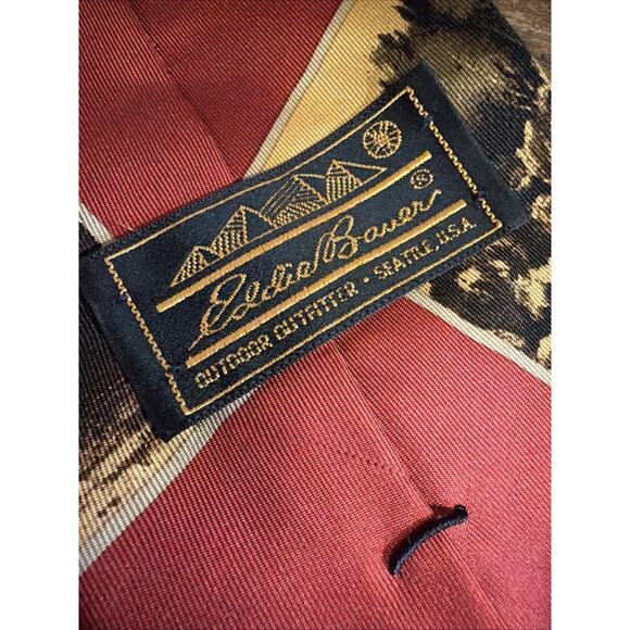 Eddie Bauer Men's Silk Neck Tie Fly Fishing Lure Red Tie - Picture 2 of 3